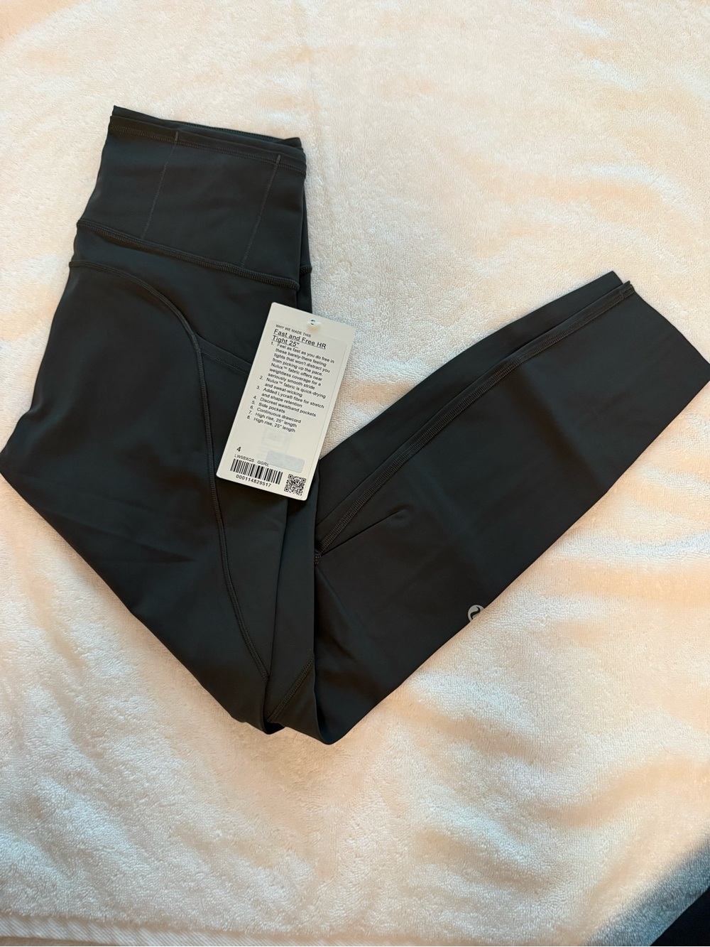 lululemon Fast and Free tight GGRE